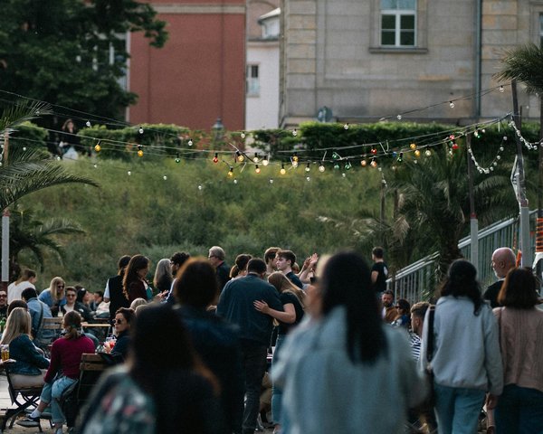 Réinvention urbaine : l'urbanisme tactique pour revitaliser les espaces publics et dynamiser la vie citadine